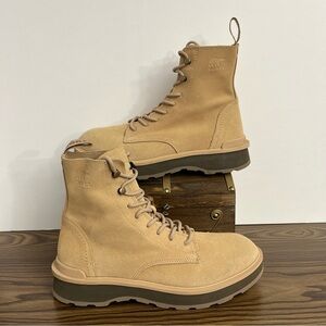 SOREL Hi-Line Waterproof Leather Men's Lace Boot Mens Size 8 Comfortable Boots.